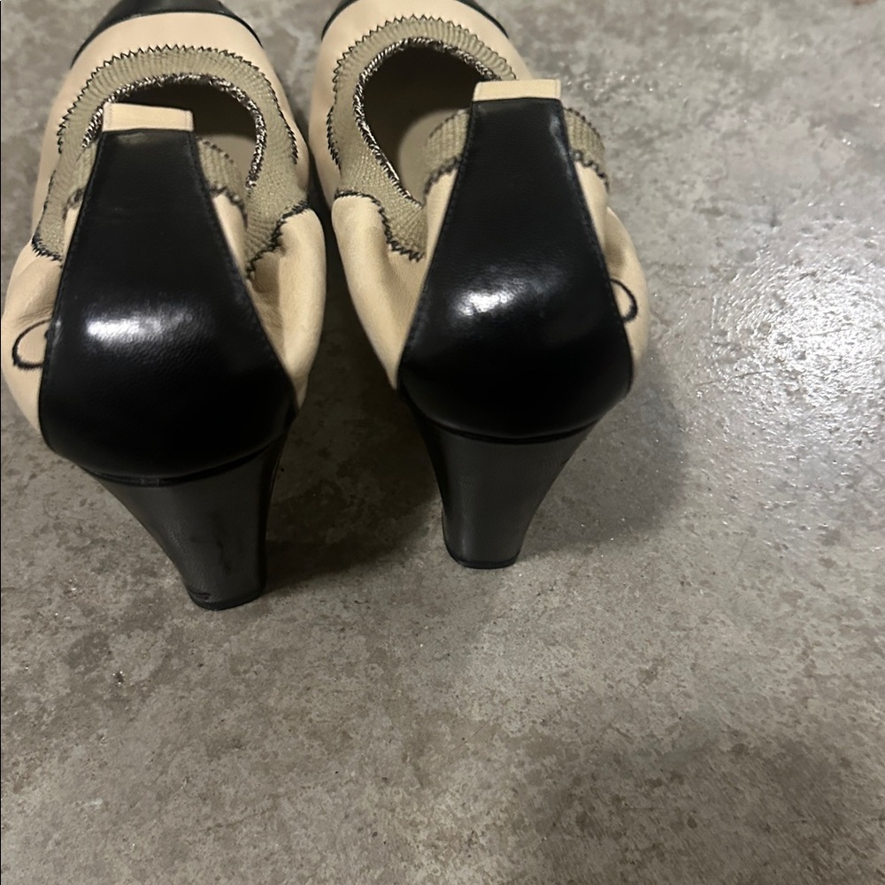 Chanel Heels - Picture 3 of 8